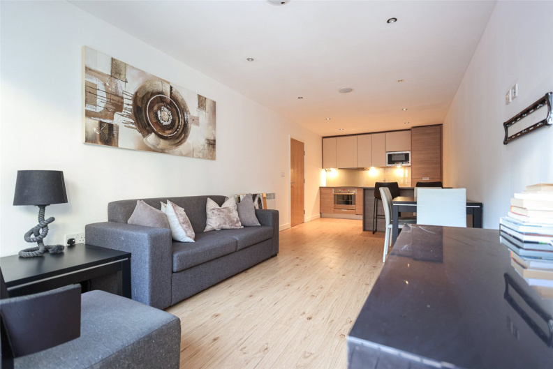 1 bedroom apartments/flats to sale in Heritage Avenue, Beaufort Park, Colindale-image 14