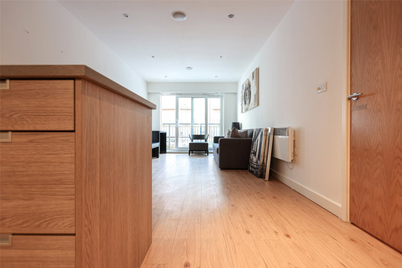 1 bedroom apartments/flats to sale in Heritage Avenue, Beaufort Park, Colindale-image 10