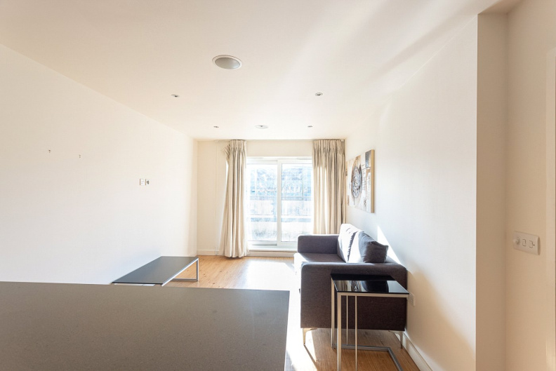 1 bedroom apartments/flats to sale in Curtiss House, 27 Heritage Avenue, Colindale-image 15