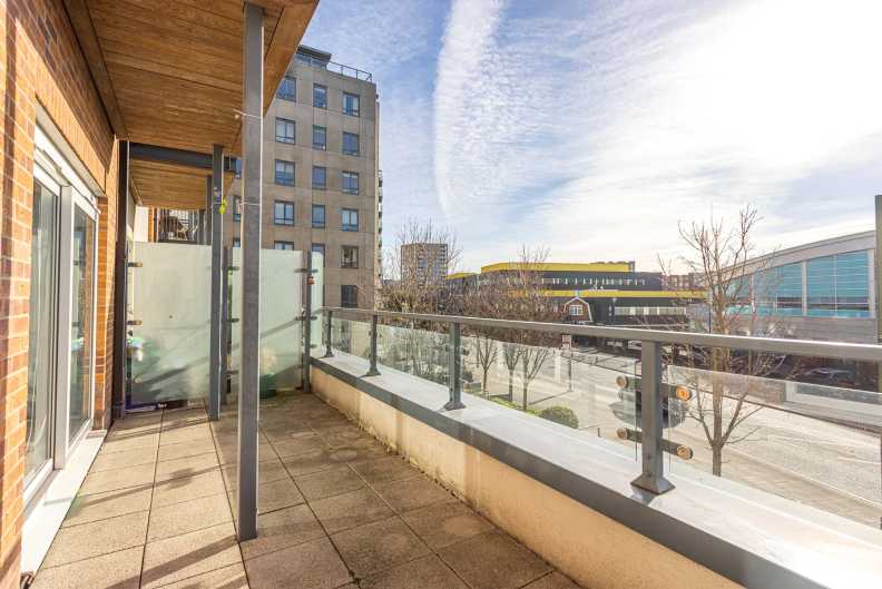 1 bedroom apartments/flats to sale in Curtiss House, 27 Heritage Avenue, Colindale-image 19