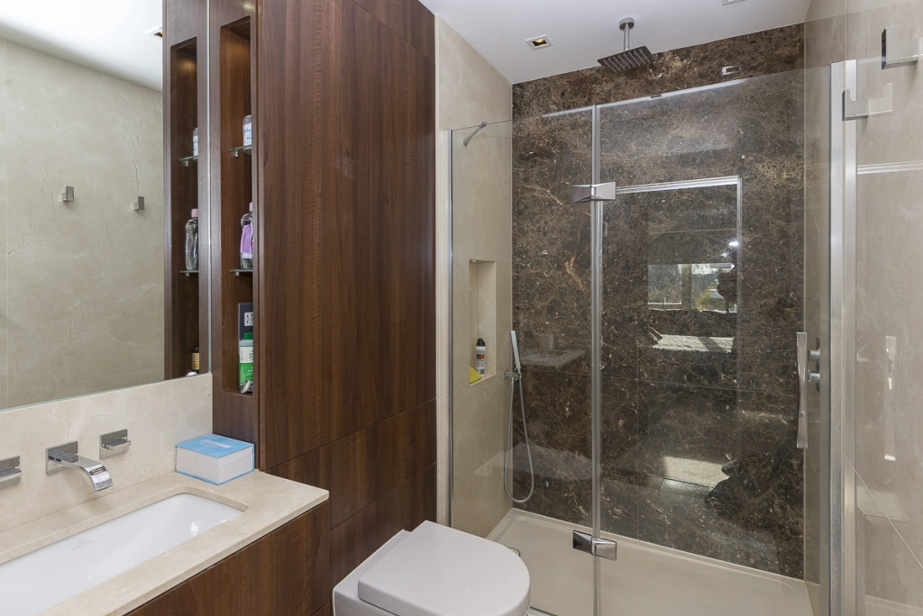 2 bedrooms apartments/flats for sale in Kew Bridge Road, Brentford - TW8 view 6