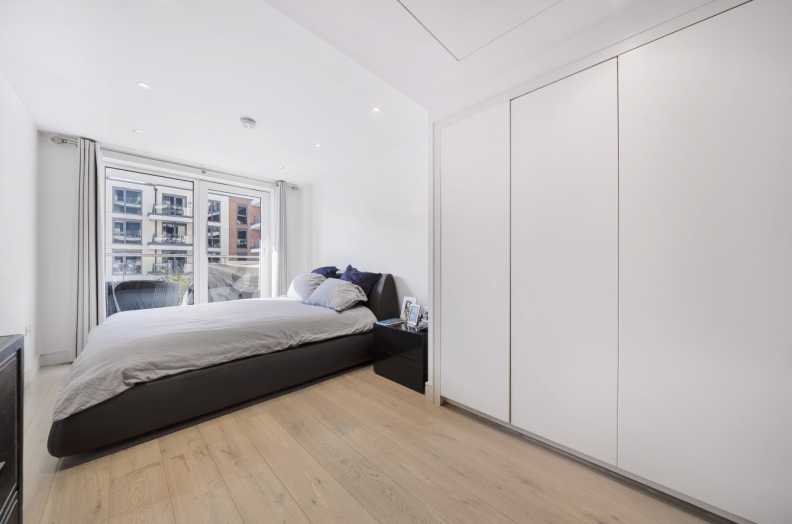 2 bedrooms apartments/flats to sale in Lensbury Avenue, Imperial Wharf, Fulham-image 20