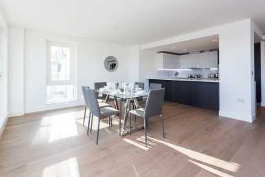 Longfield Avenue, Ealing W5 image 6