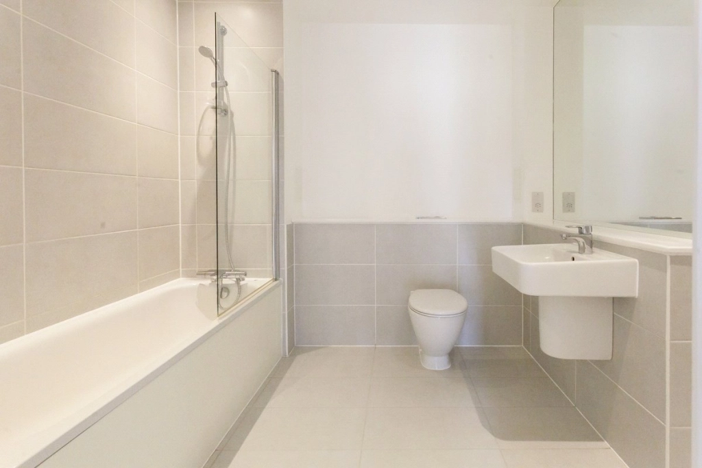 2 bedrooms apartments/flats for sale in Magellan Boulevard, Gallions Reach - E16 view 6
