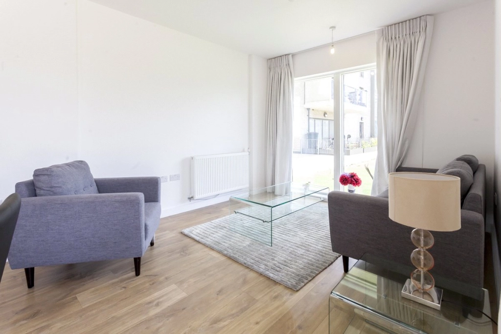 2 bedrooms apartments/flats for sale in Magellan Boulevard, Gallions Reach - E16 view 2