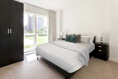 Magellan Boulevard, Gallions Reach E16 image 9