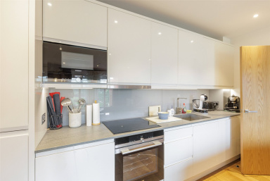 Thonrey Close, Colindale Gardens, Colindale - NW9 view 3