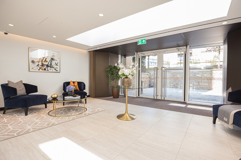 1 bedroom apartments/flats to sale in Fountain Park Way, White City-image 23