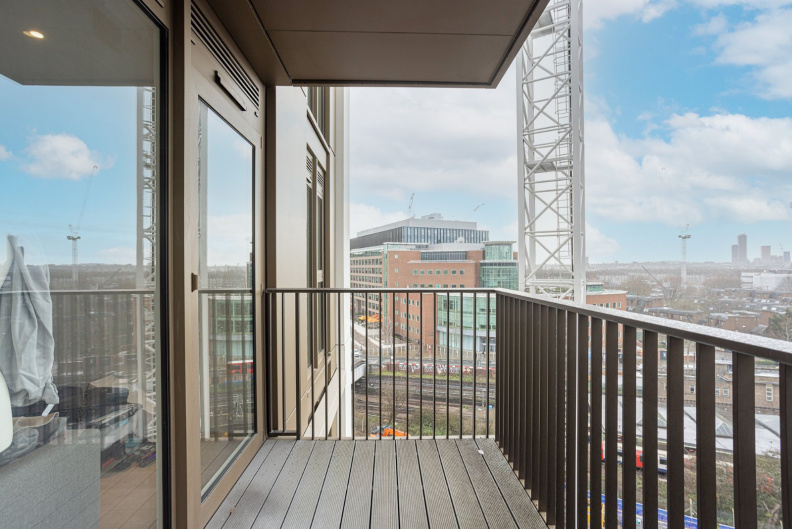 1 bedroom apartments/flats to sale in Fountain Park Way, White City-image 11