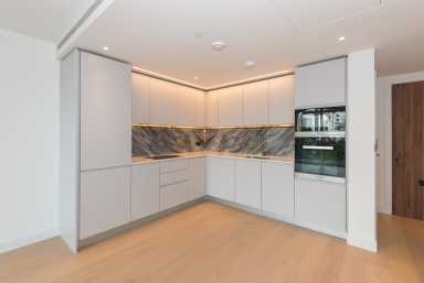 Fountain Park Way, White City W12 image 9