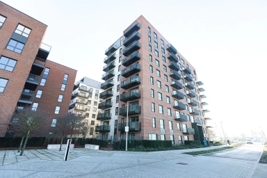 Cedrus Avenue, Southall - UB1 view 1