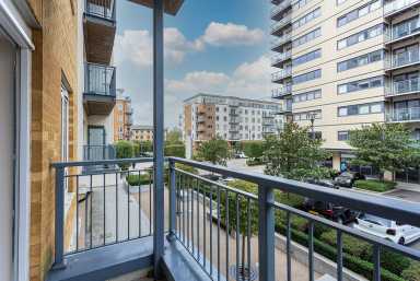 Heritage Avenue, London - NW9 view 8