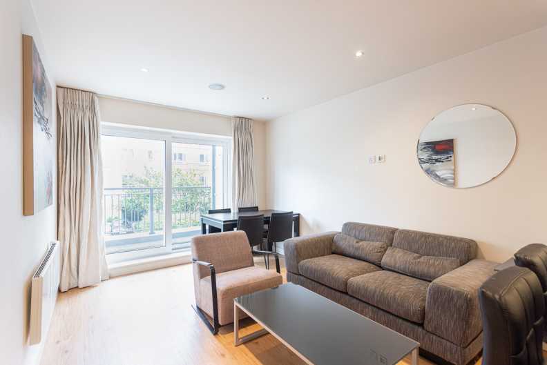 1 bedroom apartments/flats to sale in Heritage Avenue, London-image 16