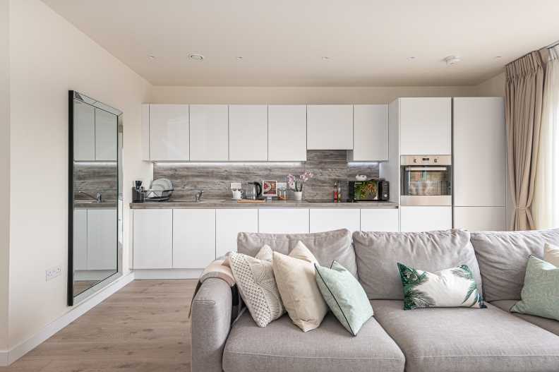 1 bedroom apartments/flats to sale in Bittacy Hill, Millbrook Park, Mill Hill, London-image 7