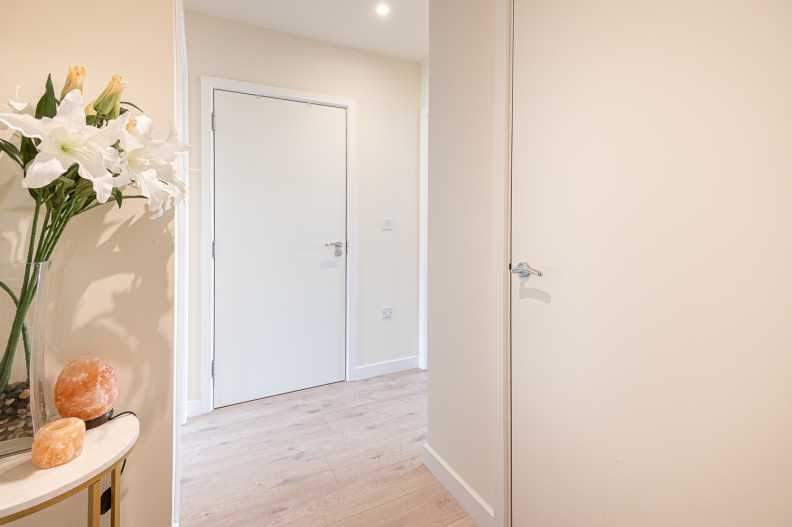1 bedroom apartments/flats to sale in Bittacy Hill, Millbrook Park, Mill Hill, London-image 9