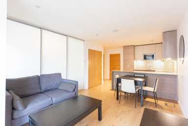 Heritage Avenue, London - NW9 view 9