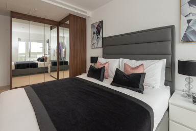 Longfield Avenue, Ealing, London - W5 view 4