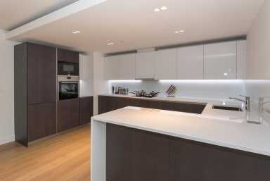 Longfield Avenue, Ealing, London - W5 view 5