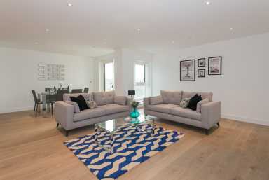 Longfield Avenue, Ealing, London - W5 view 13