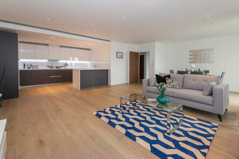 2 bedrooms apartments/flats to sale in Longfield Avenue, Ealing, London-image 1