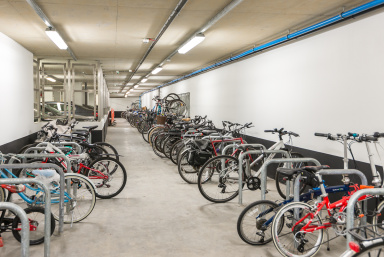 Longfield Avenue, Ealing, London - W5 view 14