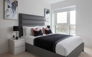 Longfield Avenue, Ealing, London - W5 view 16