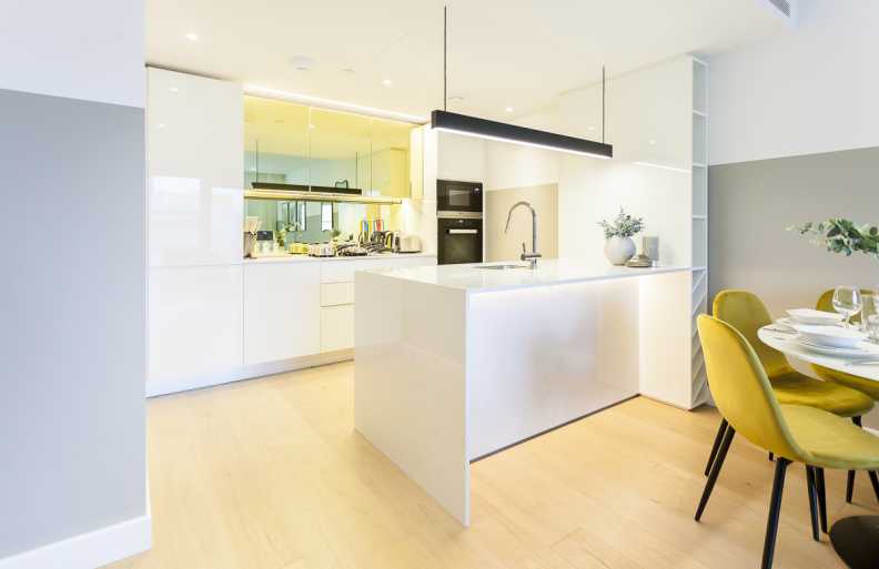 2 bedrooms apartments/flats to sale in Fountain Park Way, White City-image 3