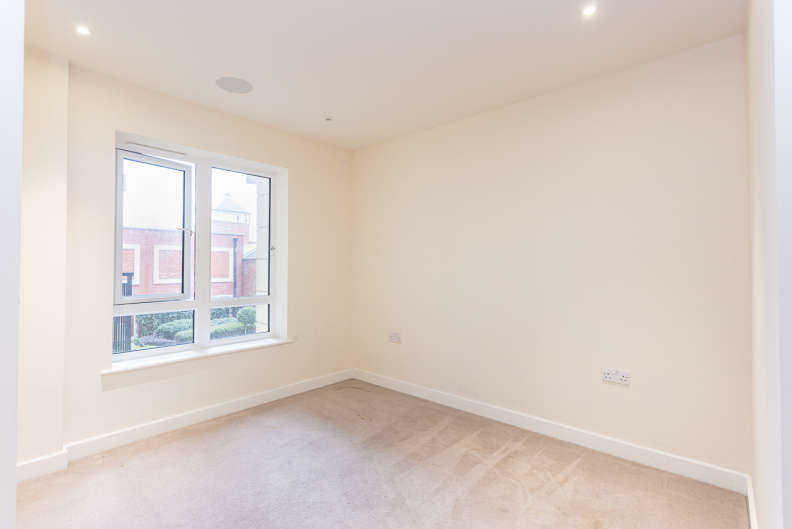 2 bedrooms apartments/flats to sale in Beaufort Square, Colindale, London-image 19