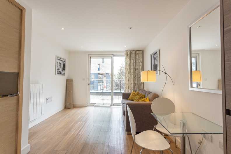 1 bedroom apartments/flats to sale in Seafarer Way, Surrey Quays-image 9