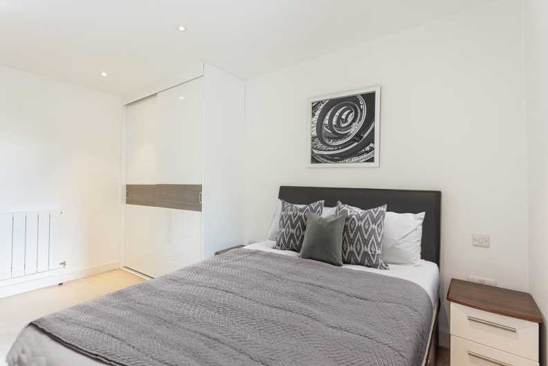 1 bedroom apartments/flats to sale in Seafarer Way, Surrey Quays-image 18