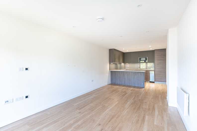 2 bedrooms apartments/flats to sale in Beaufort Square, Beaufort Park, Colindale-image 1