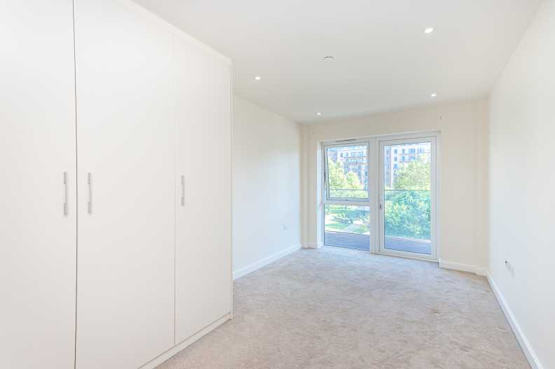 2 bedrooms apartments/flats to sale in Beaufort Square, Beaufort Park, Colindale-image 8