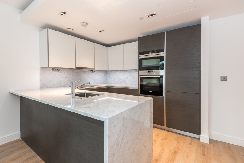 2 bedrooms apartments/flats to sale in Beadon Road, Hammersmith-image 4
