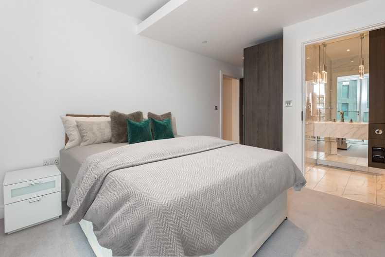 2 bedrooms apartments/flats to sale in Beardon Road, Hammersmith-image 10