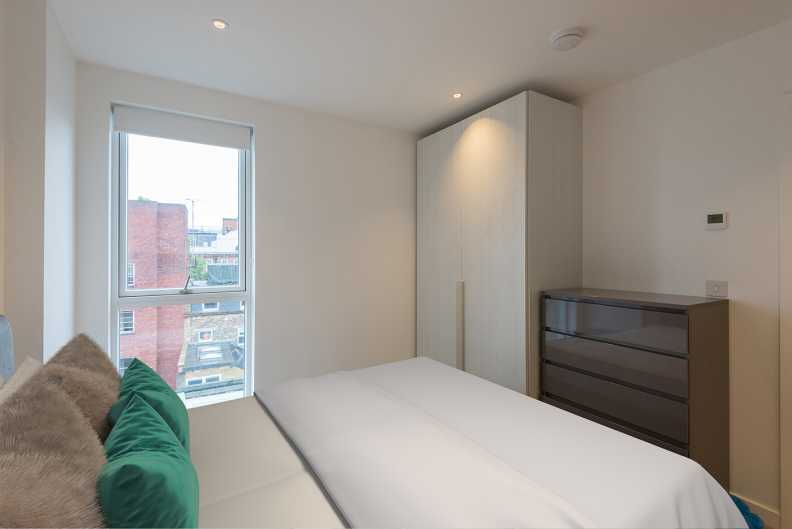2 bedrooms apartments/flats to sale in Hand Axe Yard, Kings Cross-image 5