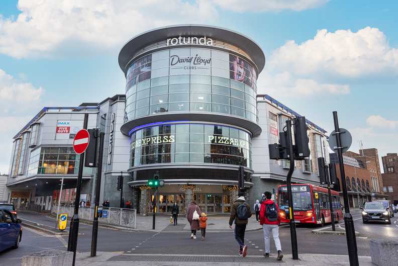 2 bedrooms apartments/flats to sale in Kingston upon Thames, Surrey-image 7