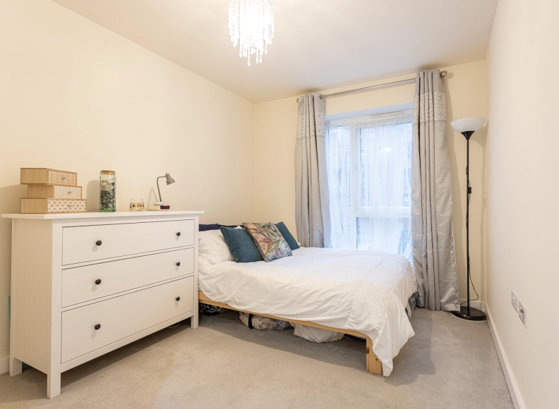 2 bedrooms apartments/flats to sale in Beaufort Square, Beaufort Park, Colindale-image 3