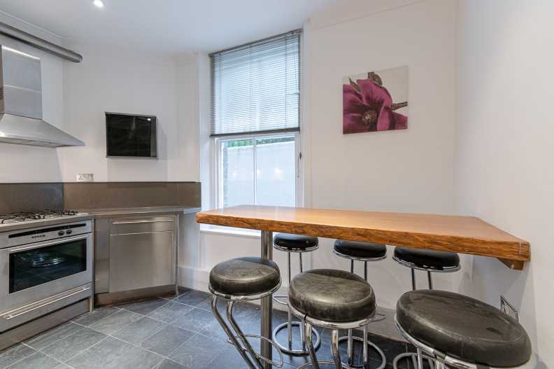 3 bedrooms apartments/flats to sale in Pitt Street, Kensington, London-image 3