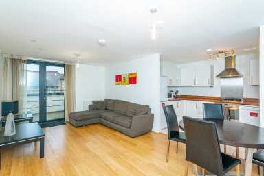 Annabel Close, Poplar, London - E14 view 3