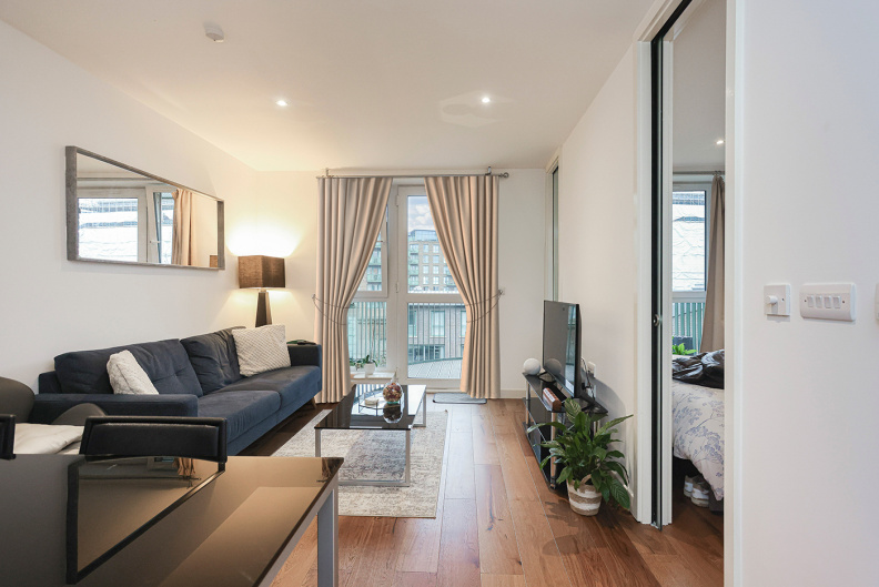 1 bedroom apartments/flats to sale in Tudway Road, Kidbrooke Village-image 3