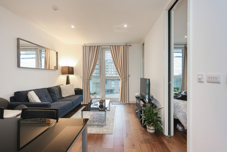 1 bedroom apartments/flats to sale in Tudway Road, Kidbrooke Village-image 2