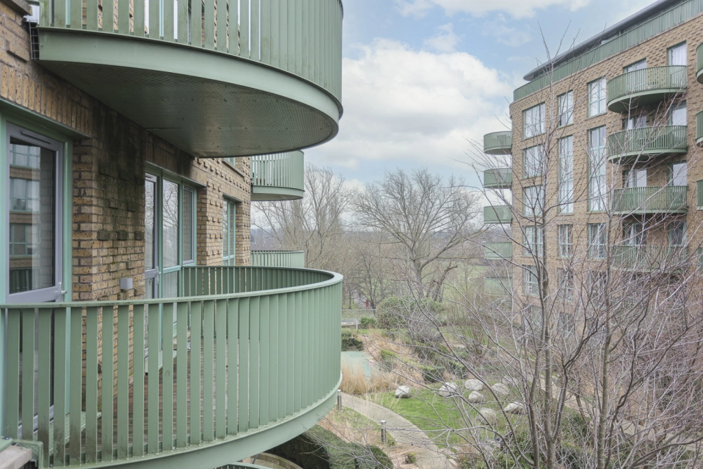 1 bedroom apartments/flats for sale in Tudway Road, Kidbrooke Village - SE3 view 9