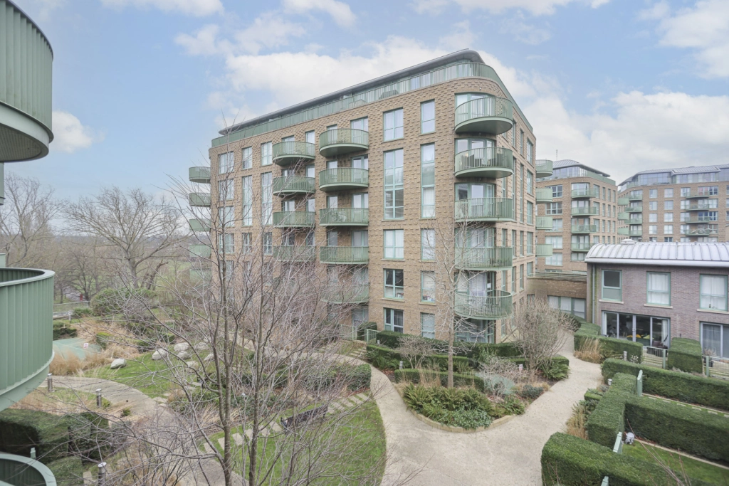 1 bedroom apartments/flats for sale in Tudway Road, Kidbrooke Village - SE3 view 8