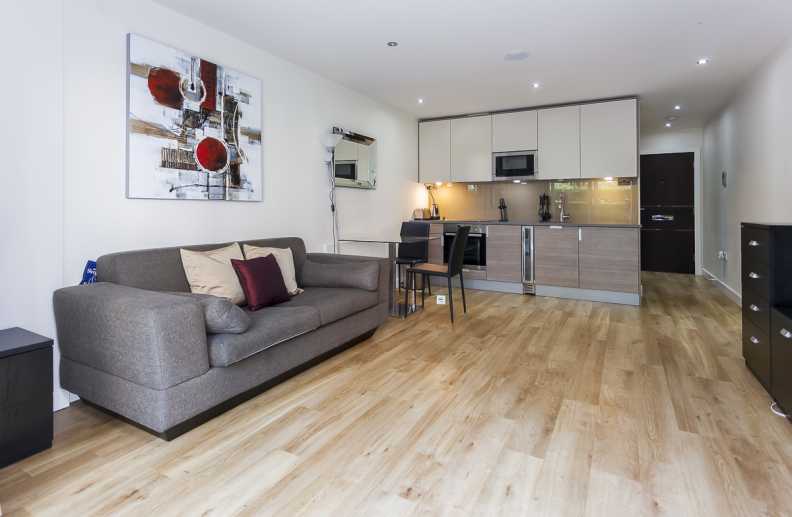 Studio apartments/flats to sale in Boulevard Drive, Colindale, London-image 2