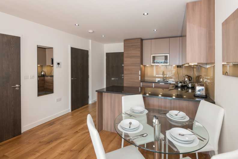 Studio apartments/flats to sale in Commander Avenue, Colindale, London-image 12