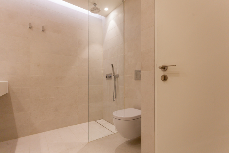 1 bedroom apartments/flats for sale in Rathbone Place, Fitzrovia - W1T view 10