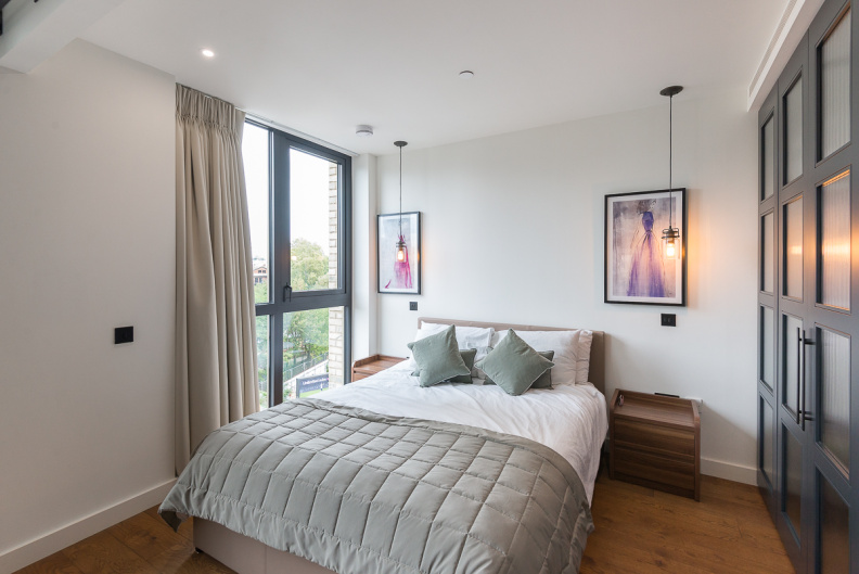 1 bedroom apartments/flats to sale in Emery Way, Royal Mint, Wapping-image 4