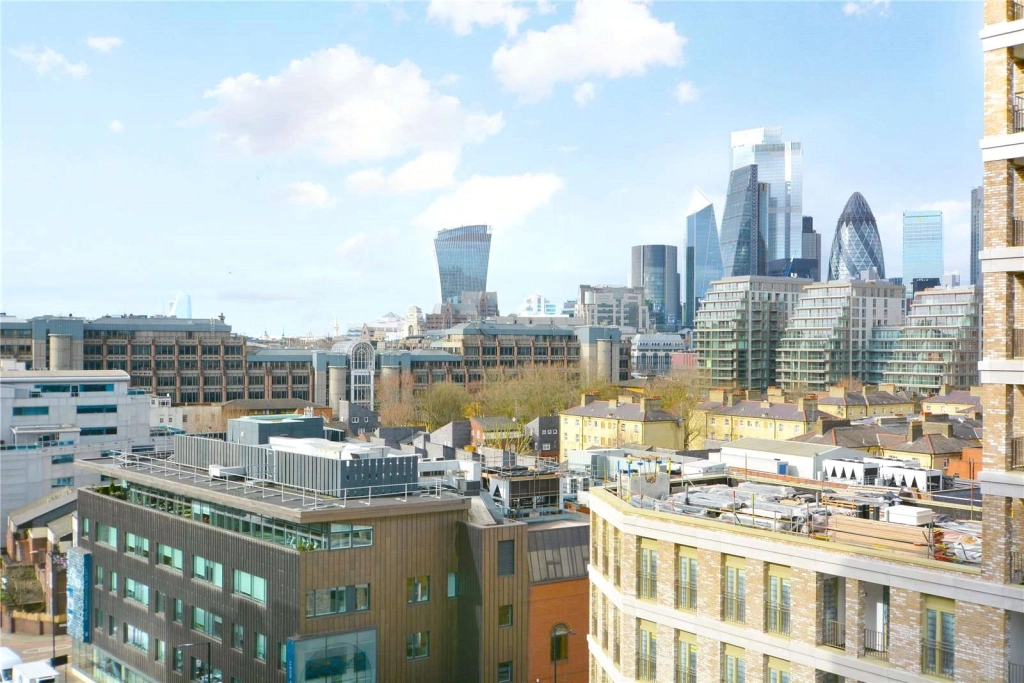 1 bedroom apartments/flats for sale in Emery Way, Tower Hill - E1W view 1