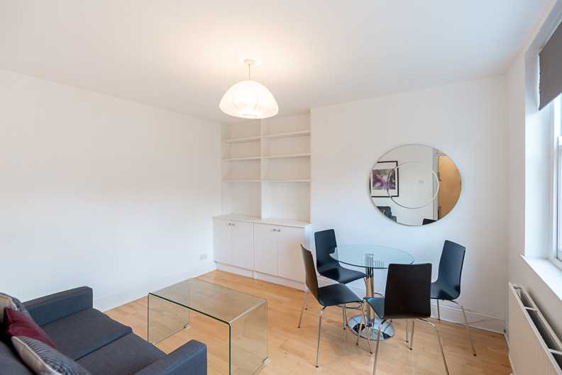 1 bedroom apartments/flats to sale in Oxford Gardens, Ladbroke Grove-image 6