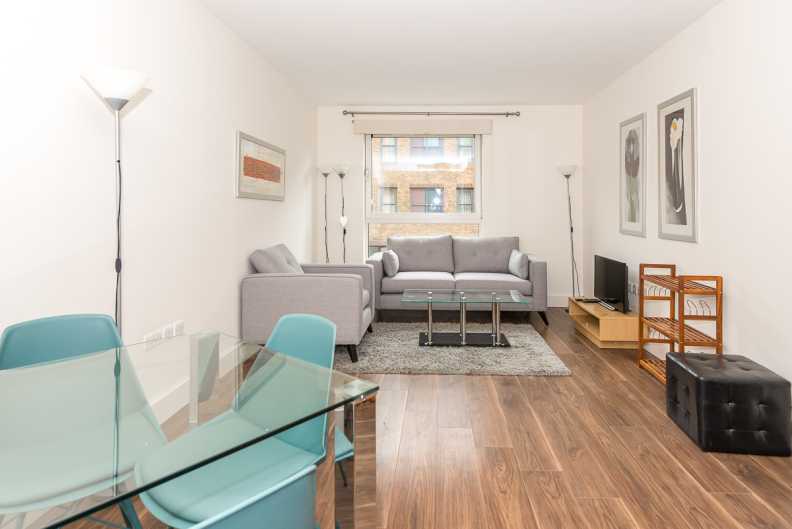 1 bedroom apartments/flats to sale in Praed Street, Paddington-image 2